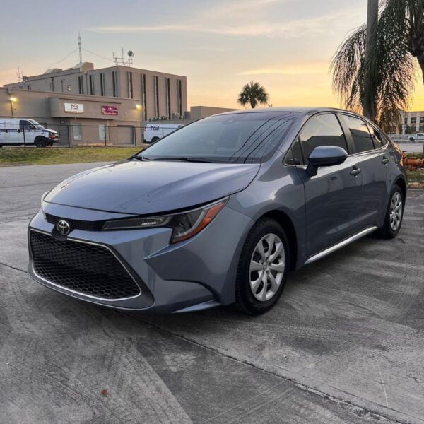 Toyota Corolla LE 2020